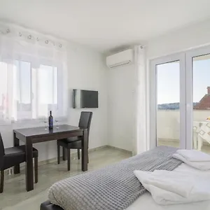 Andelo Apartman